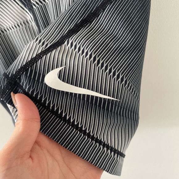 brand new nike pro shorts - Picture 2 of 4